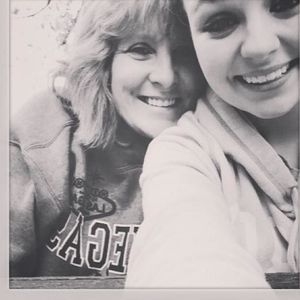 Meet your Posher, Lori